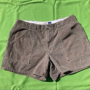 Gap women’s corduroy shorts size 8. Unique!